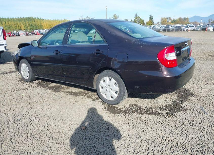 Photo 3 of 2004 Toyota Camry LE (VIN 4T1BE32K24U878436)