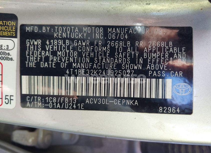 Photo 9 of 2004 Toyota Camry LE (VIN 4T1BE32K24U925027)