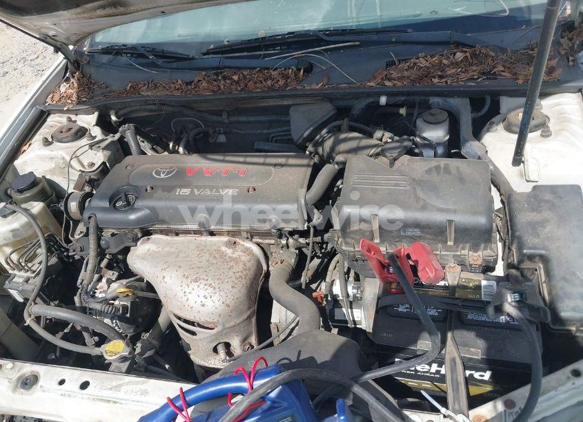 Photo 10 of 2005 Toyota Camry LE (VIN 4T1BE32K25U015248)