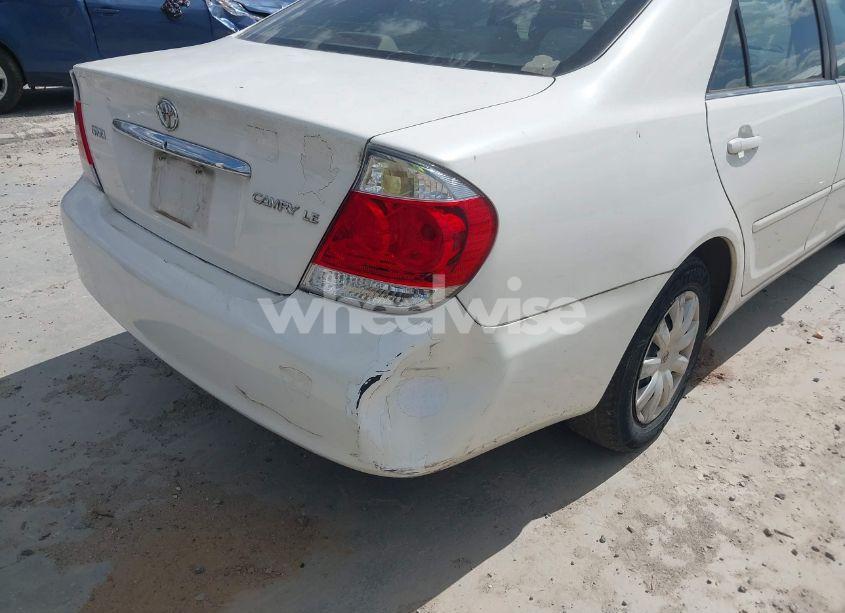 Photo 6 of 2005 Toyota Camry LE (VIN 4T1BE32K25U015248)