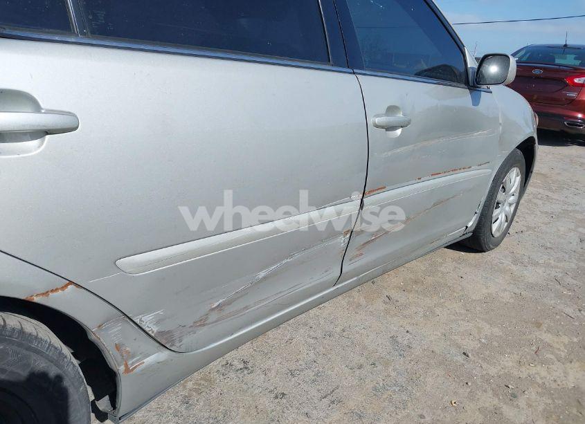 Photo 12 of 2005 Toyota Camry LE (VIN 4T1BE32K25U036505)