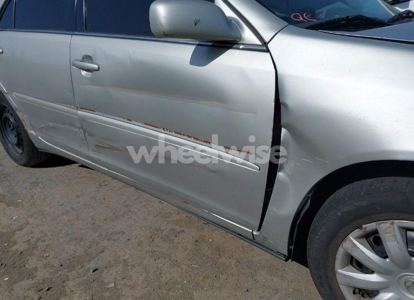 Photo 6 of 2005 Toyota Camry LE (VIN 4T1BE32K25U036505)