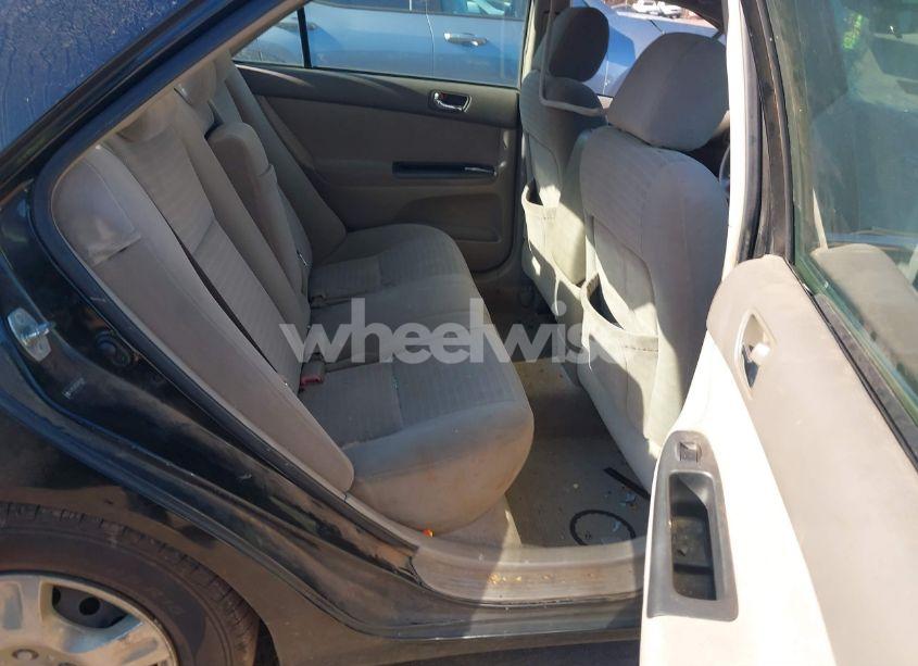 Photo 8 of 2005 Toyota Camry LE (VIN 4T1BE32K25U046399)