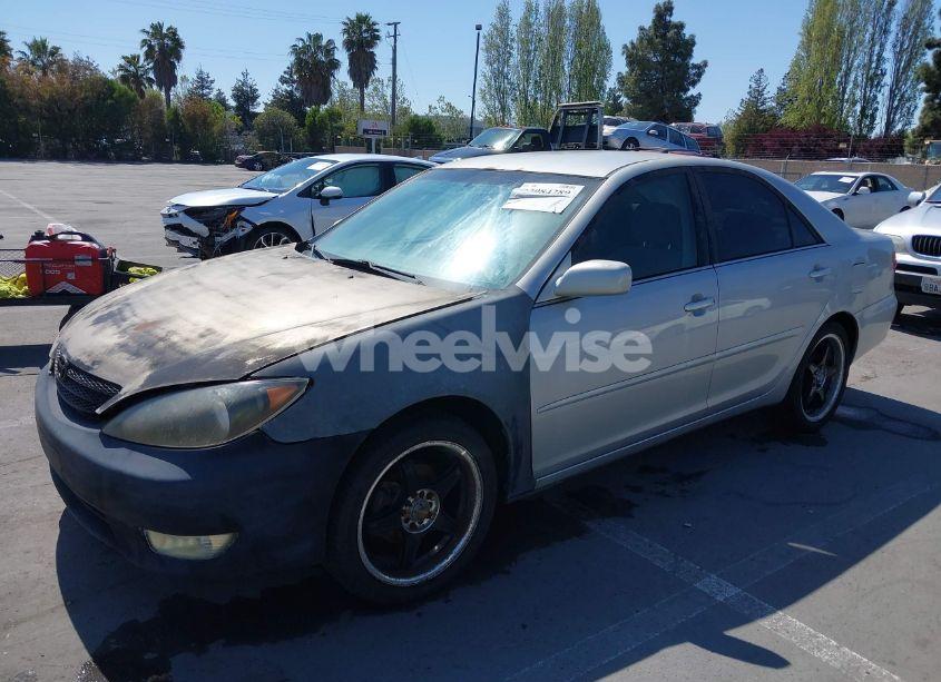 Photo 6 of 2005 Toyota Camry LE (VIN 4T1BE32K25U060643)