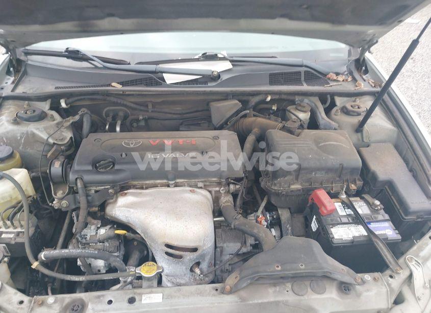 Photo 10 of 2005 Toyota Camry LE (VIN 4T1BE32K25U070461)