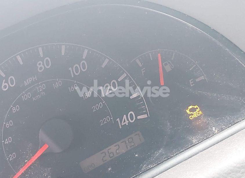 Photo 7 of 2005 Toyota Camry LE (VIN 4T1BE32K25U070461)