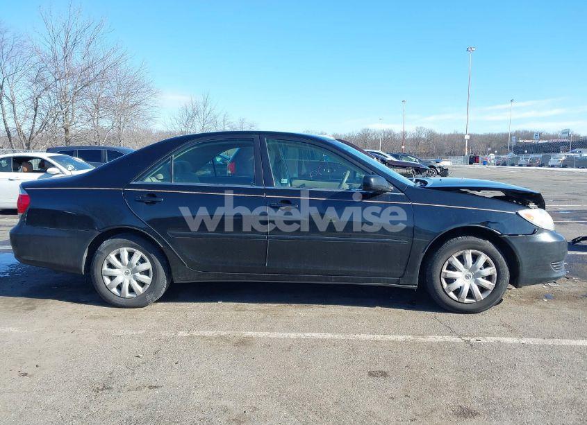 Photo 13 of 2005 Toyota Camry LE (VIN 4T1BE32K25U087664)