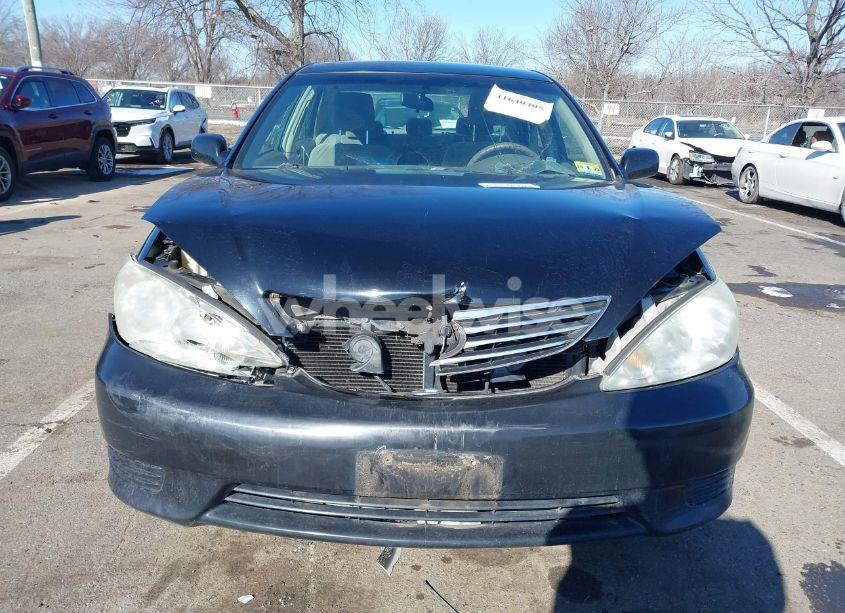 Photo 6 of 2005 Toyota Camry LE (VIN 4T1BE32K25U087664)