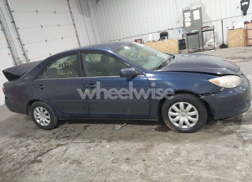 Photo 13 of 2005 Toyota Camry LE (VIN 4T1BE32K25U102390)