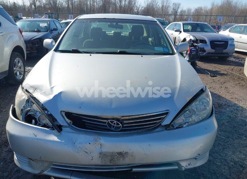Photo 12 of 2005 Toyota Camry LE (VIN 4T1BE32K25U391156)