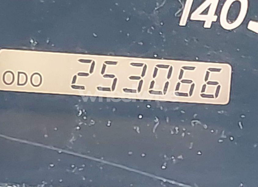 Photo 15 of 2005 Toyota Camry LE (VIN 4T1BE32K25U391156)