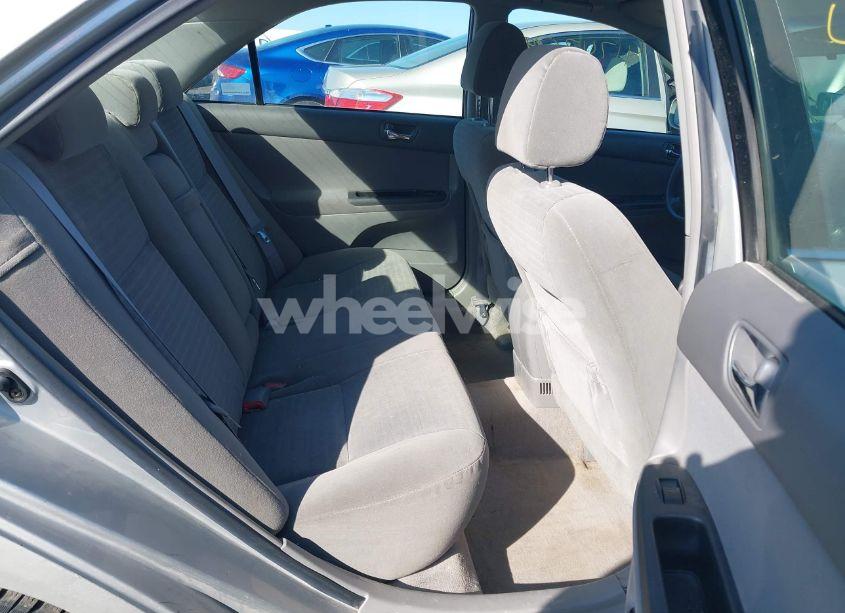 Photo 8 of 2005 Toyota Camry LE (VIN 4T1BE32K25U391156)