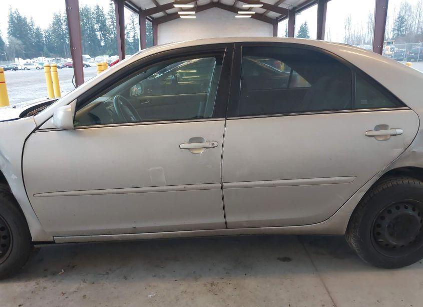 Photo 13 of 2005 Toyota Camry LE (VIN 4T1BE32K25U395899)