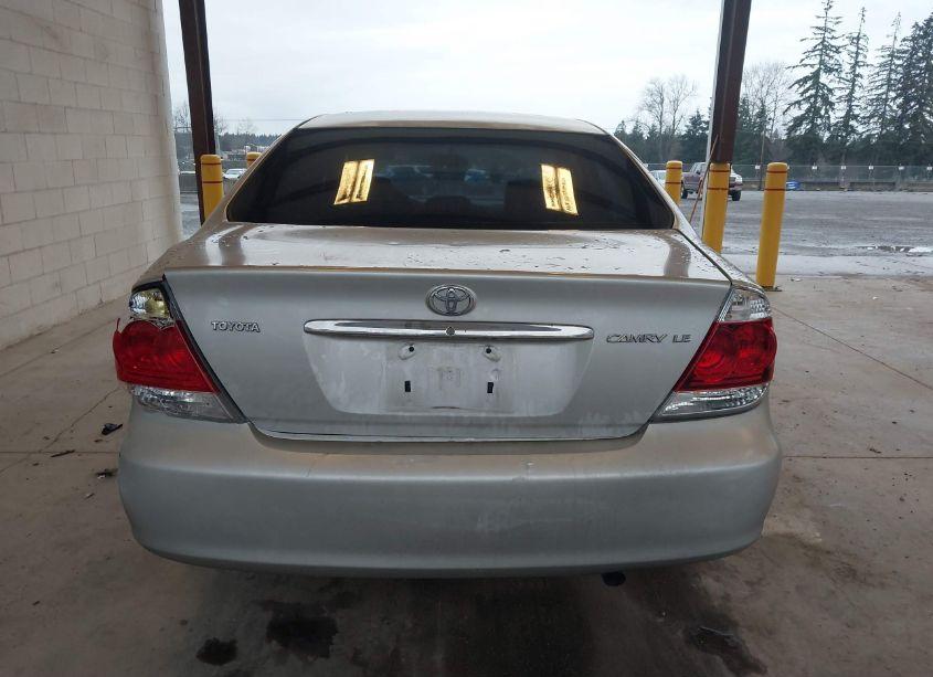Photo 15 of 2005 Toyota Camry LE (VIN 4T1BE32K25U395899)