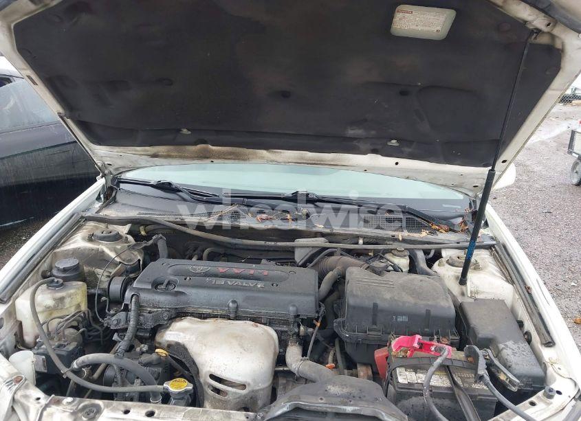 Photo 10 of 2005 Toyota Camry LE (VIN 4T1BE32K25U401121)