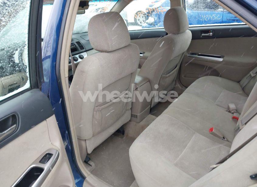 Photo 8 of 2005 Toyota Camry SE (VIN 4T1BE32K25U405055)