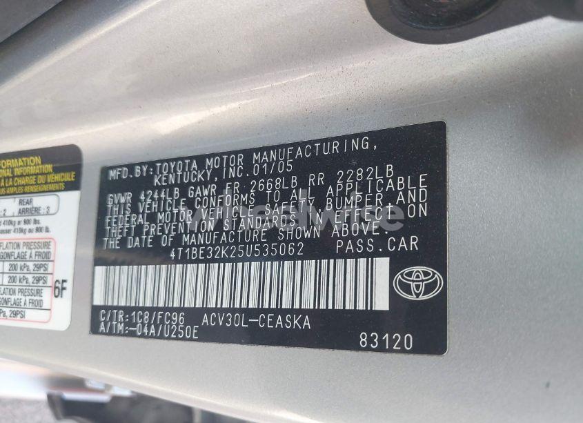 Photo 9 of 2005 Toyota Camry SE (VIN 4T1BE32K25U535062)