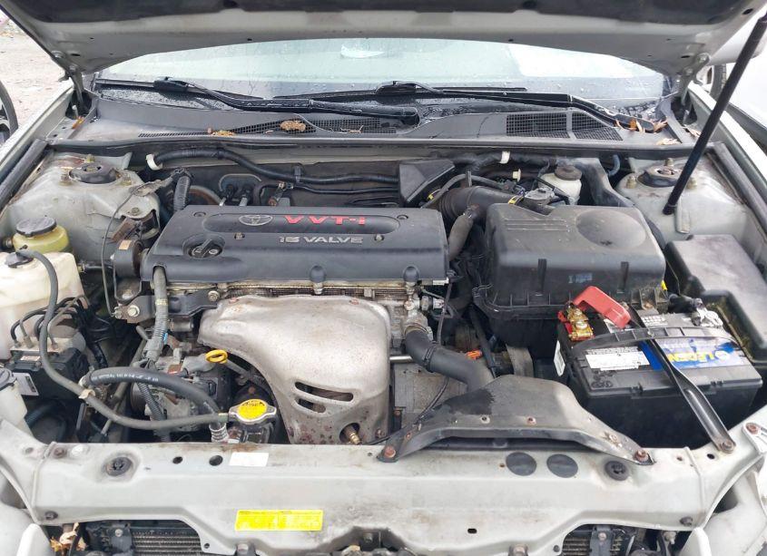 Photo 10 of 2005 Toyota Camry LE (VIN 4T1BE32K25U538849)