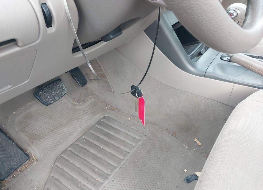 Photo 11 of 2005 Toyota Camry LE (VIN 4T1BE32K25U538849)