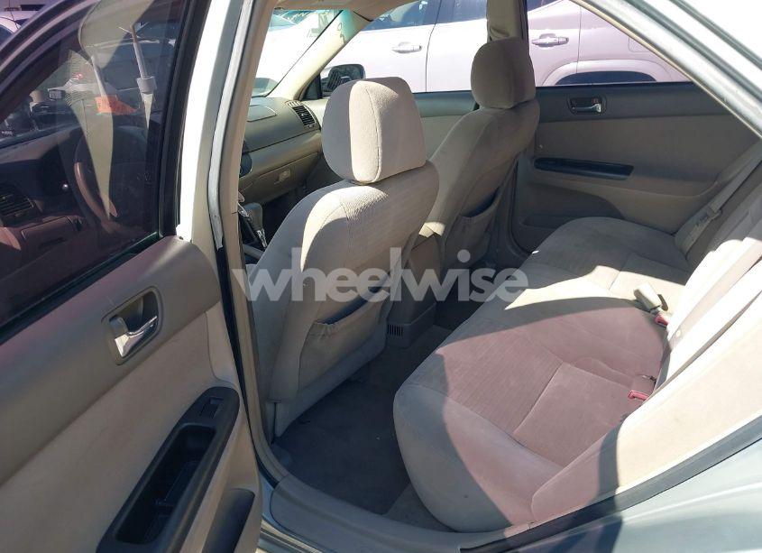 Photo 14 of 2005 Toyota Camry LE (VIN 4T1BE32K25U636957)