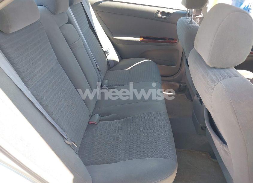 Photo 8 of 2005 Toyota Camry XLE (VIN 4T1BE32K25U964542)