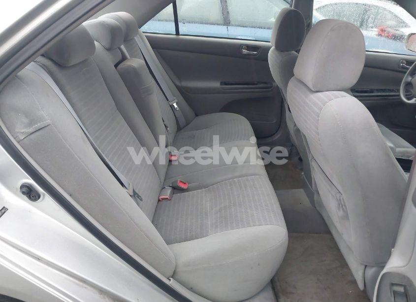 Photo 8 of 2005 Toyota Camry LE (VIN 4T1BE32K25U964721)