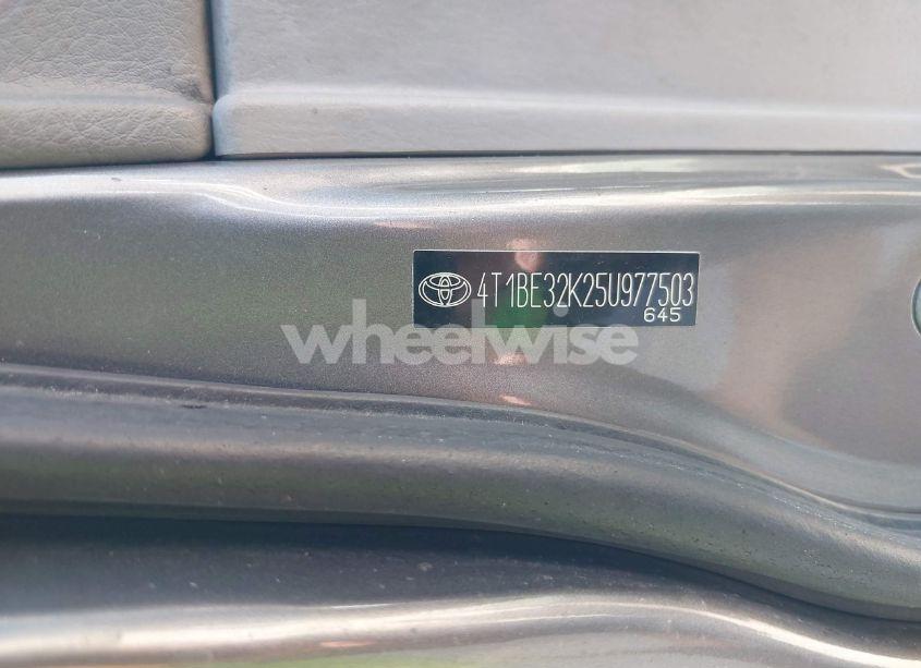 Photo 9 of 2005 Toyota Camry LE (VIN 4T1BE32K25U977503)