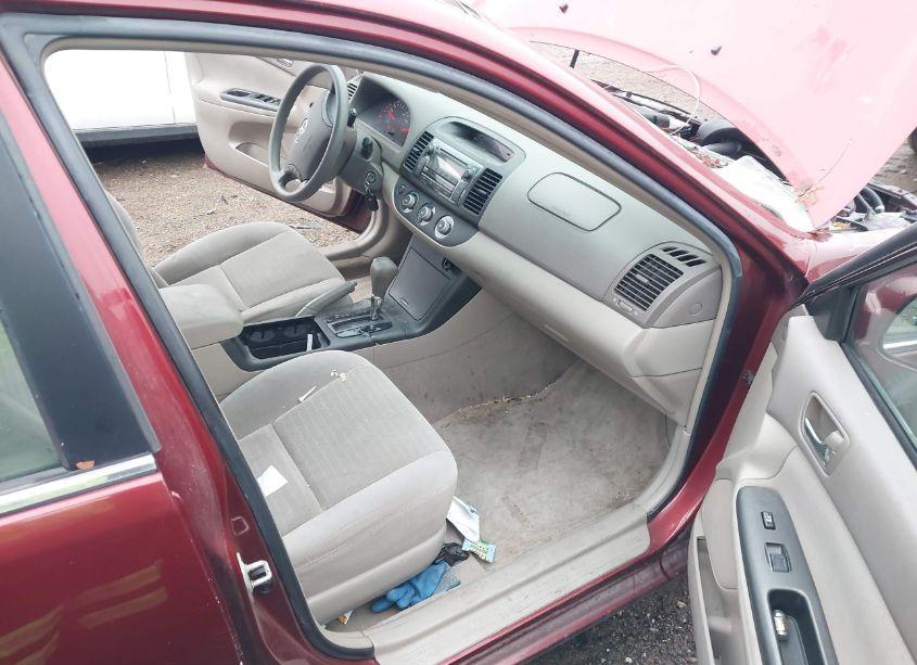 Photo 5 of 2006 Toyota Camry LE (VIN 4T1BE32K26U104920)