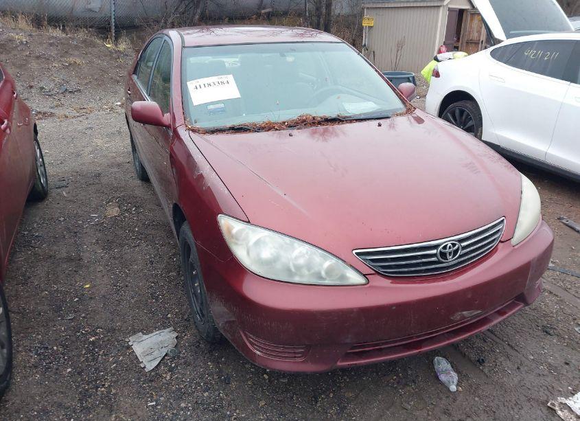 Photo 6 of 2006 Toyota Camry LE (VIN 4T1BE32K26U104920)
