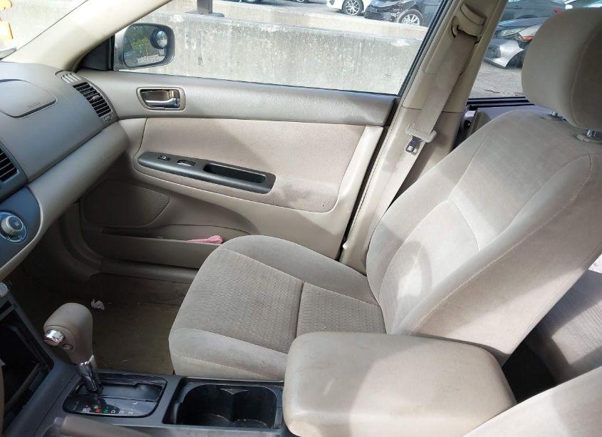 Photo 5 of 2006 Toyota Camry LE (VIN 4T1BE32K26U135231)