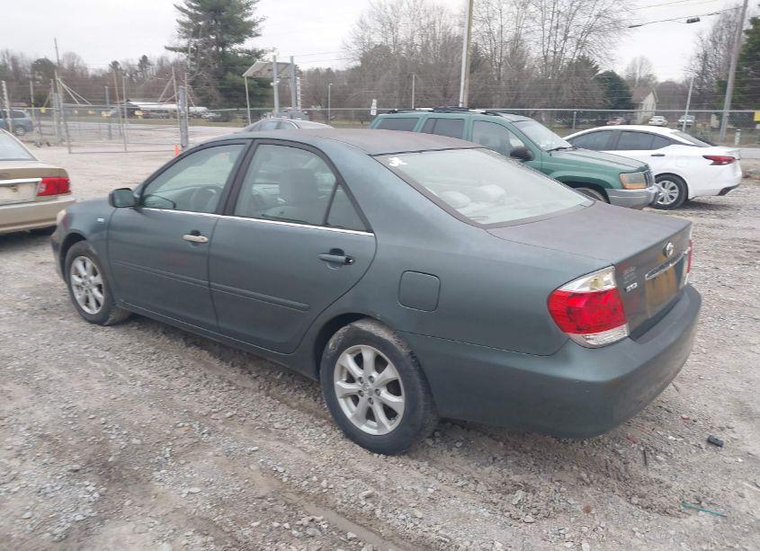 Photo 3 of 2006 Toyota Camry LE (VIN 4T1BE32K26U141286)