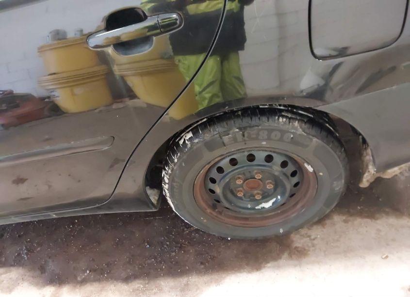 Photo 6 of 2006 Toyota Camry LE (VIN 4T1BE32K26U158153)