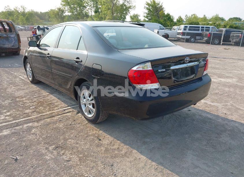 Photo 3 of 2006 Toyota Camry LE (VIN 4T1BE32K26U159688)
