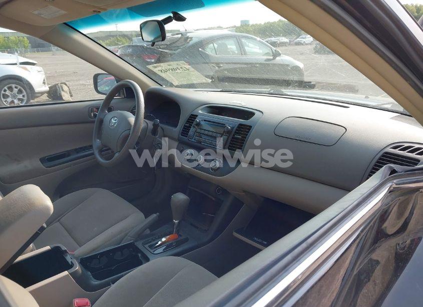 Photo 5 of 2006 Toyota Camry LE (VIN 4T1BE32K26U159688)