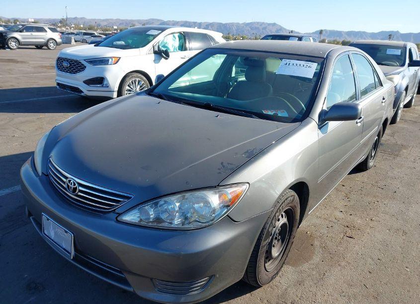 Photo 2 of 2006 Toyota Camry LE (VIN 4T1BE32K26U655851)