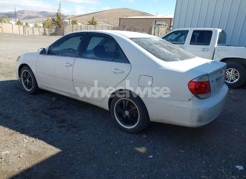 Photo 3 of 2006 Toyota Camry LE (VIN 4T1BE32K26U670222)