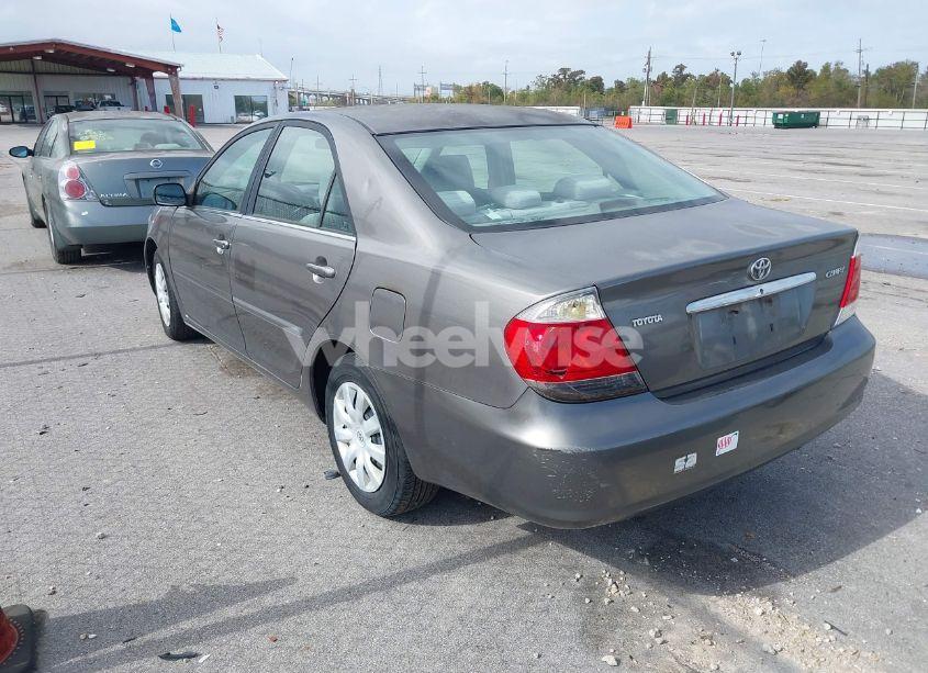 Photo 3 of 2006 Toyota Camry STD (VIN 4T1BE32K26U677543)