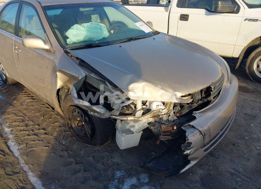 Photo 6 of 2002 Toyota Camry LE (VIN 4T1BE32K32U031602)