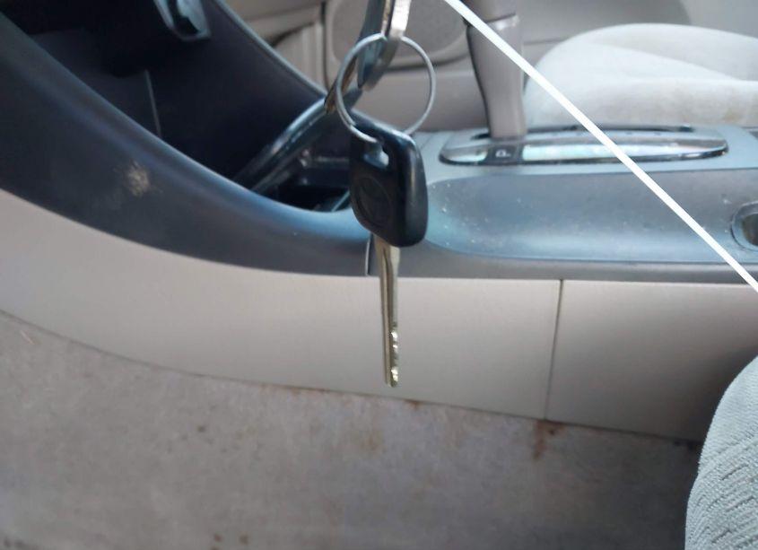 Photo 11 of 2002 Toyota Camry LE (VIN 4T1BE32K32U072585)