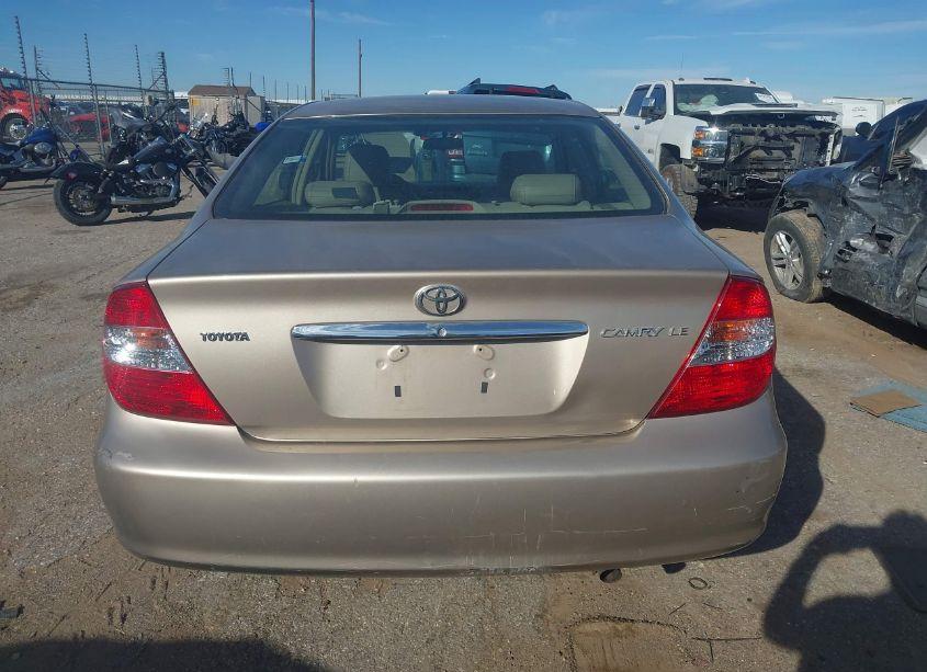 Photo 16 of 2003 Toyota Camry LE (VIN 4T1BE32K33U119065)