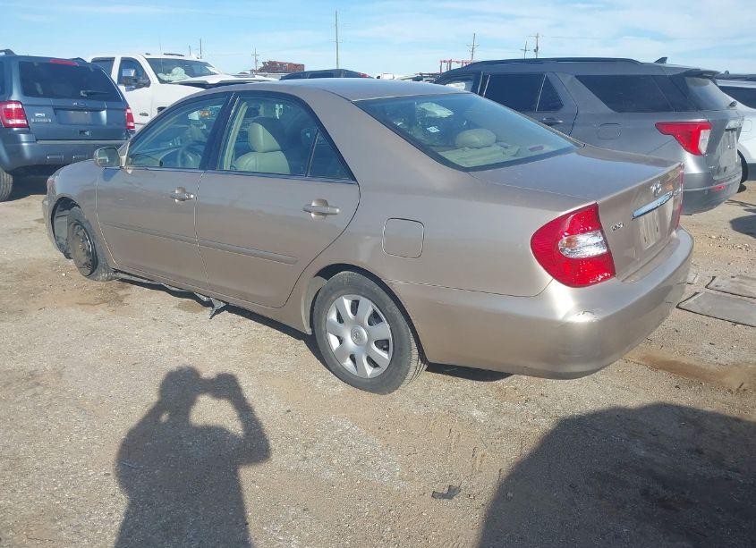 Photo 3 of 2003 Toyota Camry LE (VIN 4T1BE32K33U119065)