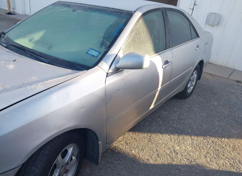 Photo 6 of 2003 Toyota Camry LE (VIN 4T1BE32K33U130230)