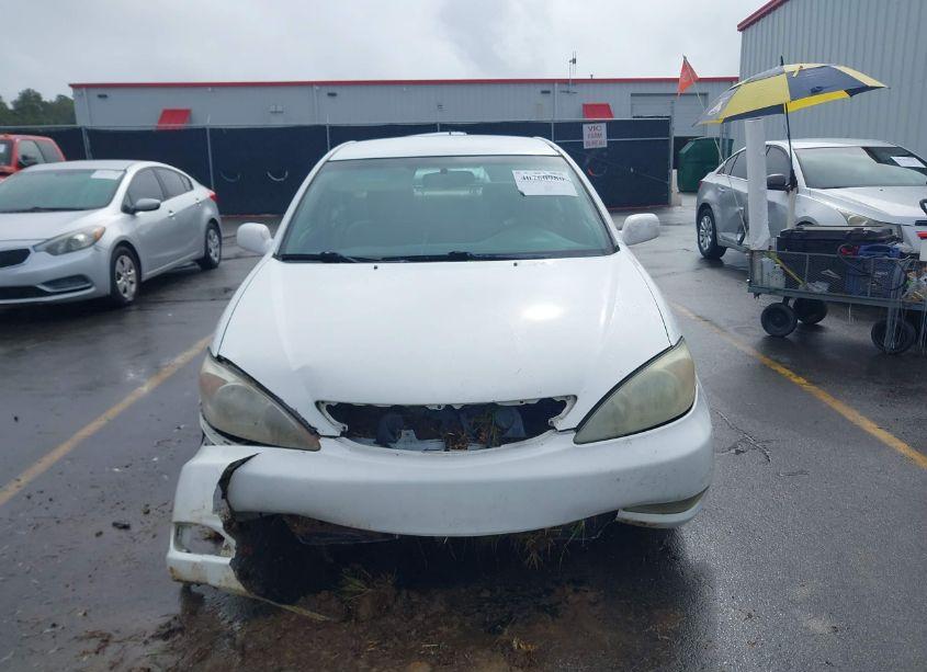 Photo 12 of 2003 Toyota Camry XLE (VIN 4T1BE32K33U141261)