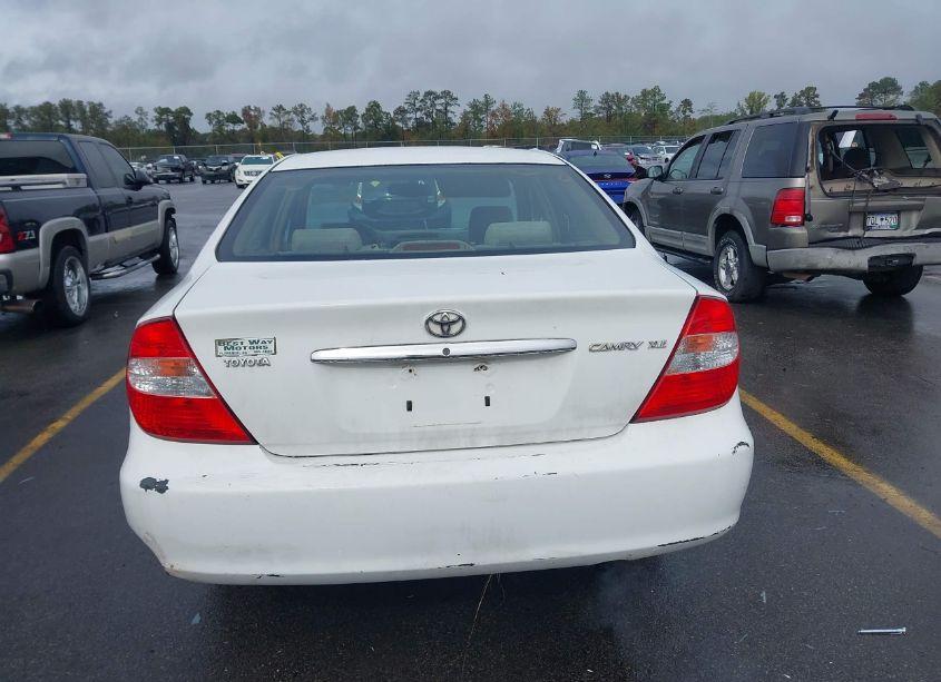 Photo 16 of 2003 Toyota Camry XLE (VIN 4T1BE32K33U141261)