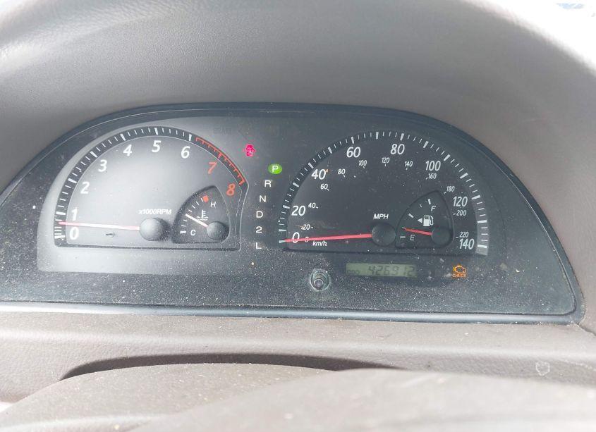 Photo 7 of 2003 Toyota Camry XLE (VIN 4T1BE32K33U141261)