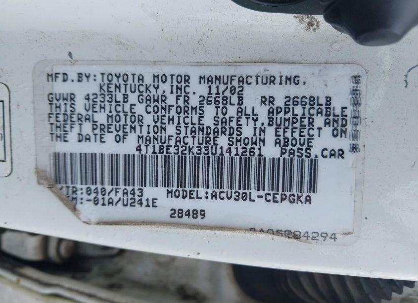 Photo 9 of 2003 Toyota Camry XLE (VIN 4T1BE32K33U141261)