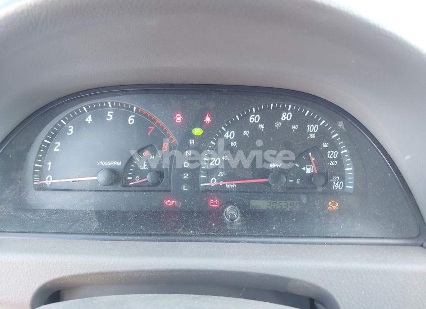 Photo 7 of 2003 Toyota Camry LE (VIN 4T1BE32K33U147710)