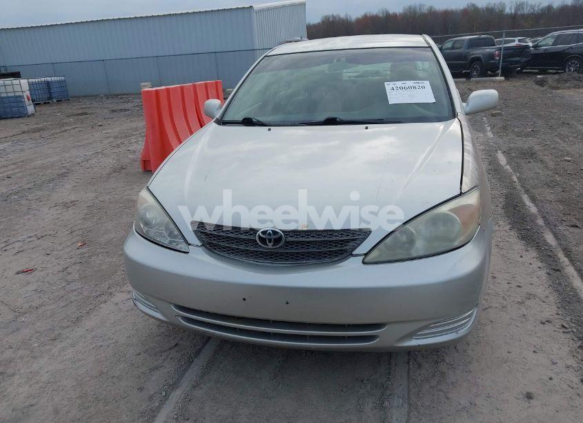 Photo 12 of 2003 Toyota Camry LE (VIN 4T1BE32K33U168539)