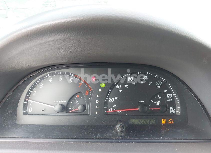 Photo 15 of 2003 Toyota Camry LE (VIN 4T1BE32K33U168539)