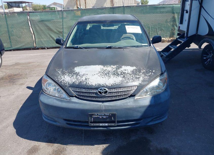 Photo 6 of 2003 Toyota Camry LE (VIN 4T1BE32K33U193960)